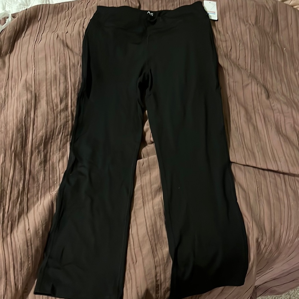 Yogipace pants NWT